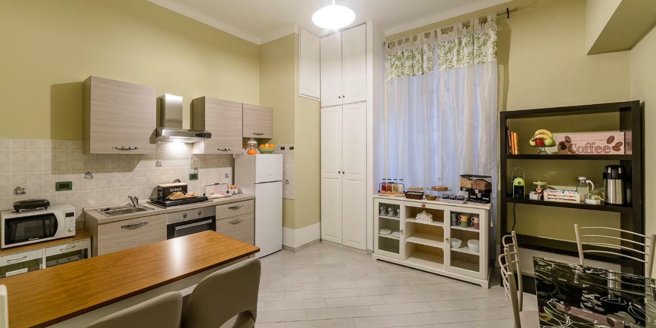 Rooms & Breakfast Dogali Генуя Экстерьер фото