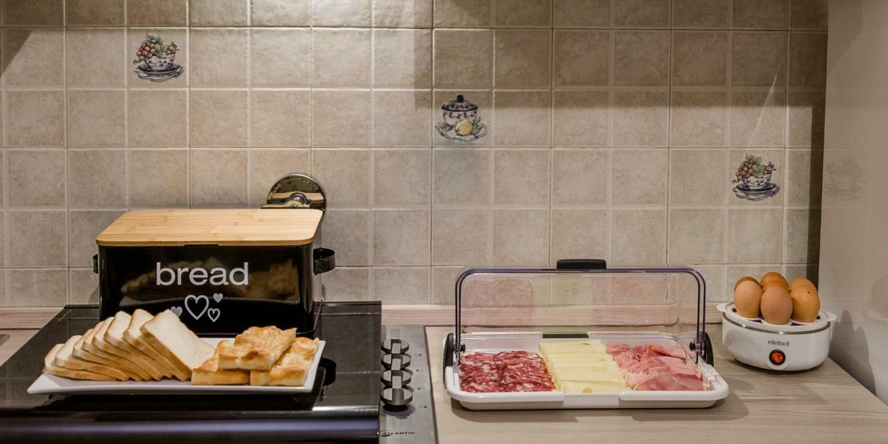 Rooms & Breakfast Dogali Генуя Экстерьер фото